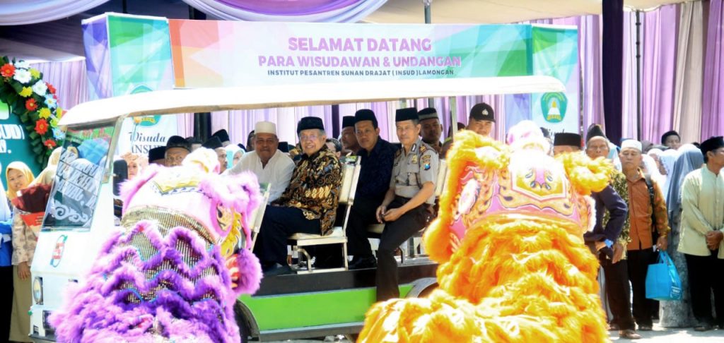 ORASI ILMIAH: Prof . Dr. Imam Suprayogo, M.Pd
